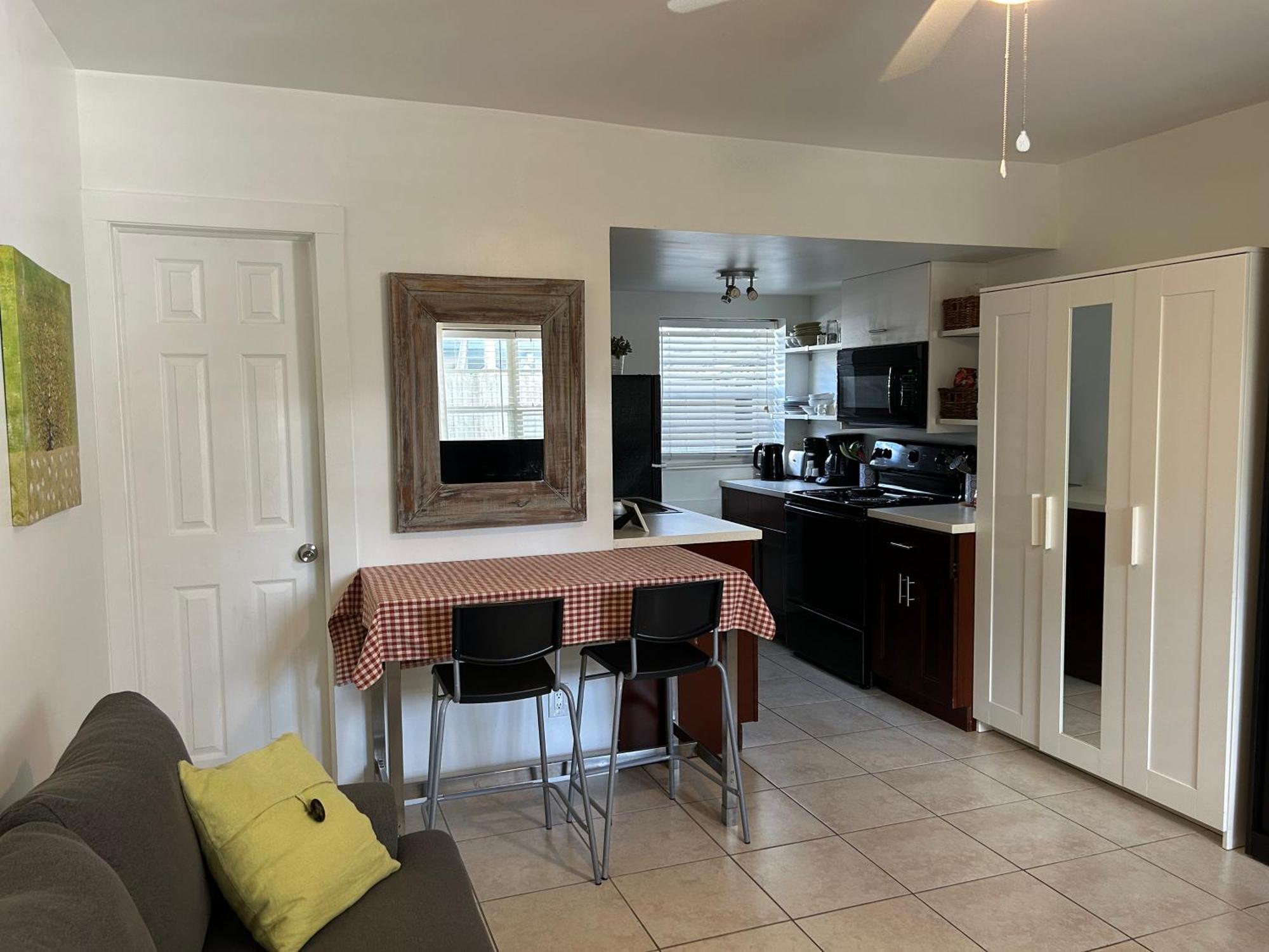 Lambert Family Beach Apartments フォート・ローダーデール エクステリア 写真