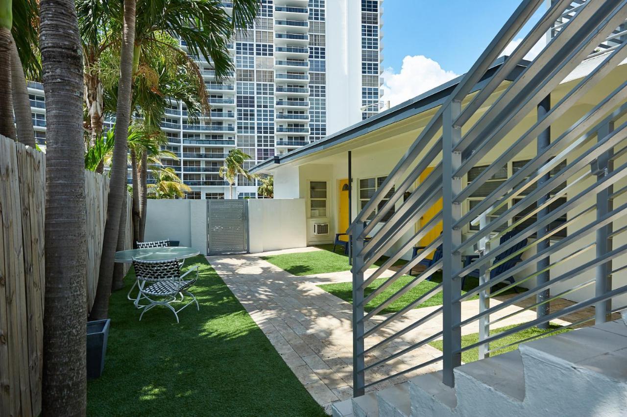 Lambert Family Beach Apartments フォート・ローダーデール エクステリア 写真
