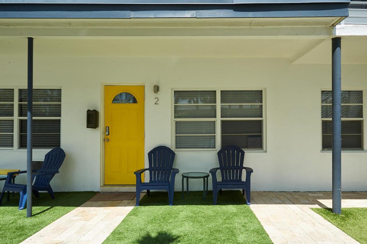Lambert Family Beach Apartments フォート・ローダーデール エクステリア 写真